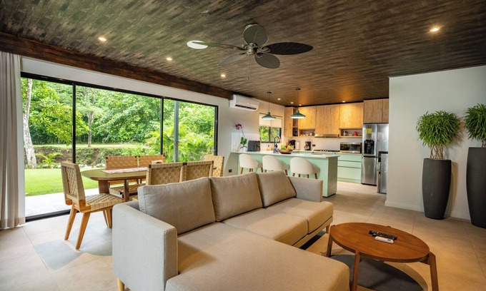 Jaco House | Seven Ranch Jungle Villa
