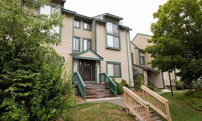 Seven Springs Condo | Seven Springs Meadowridge 2 Bedroom Standard Condo with Loft, Mountain Views! by RedAwning