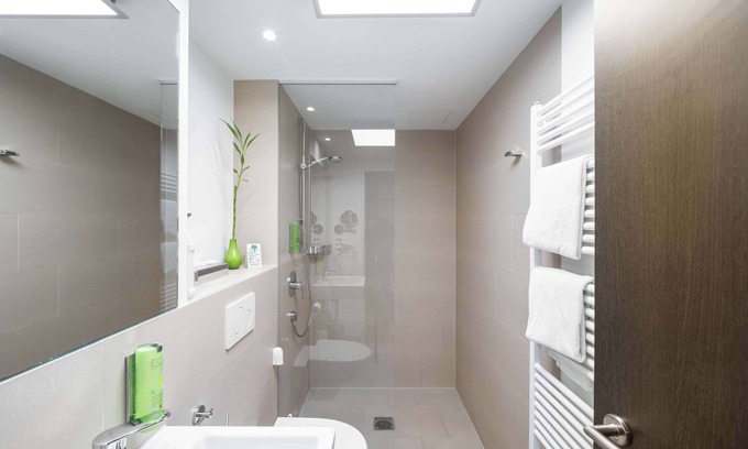 Bergheim Hotel | sevenDays Heidelberg; Suite