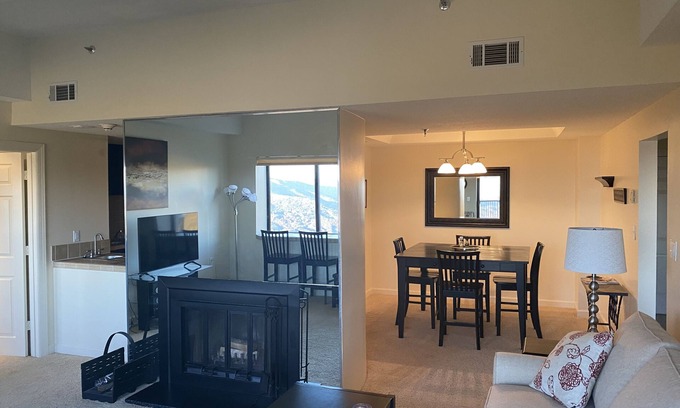 Sugar Mountain Condo | Seventh floor Mountain View condo.