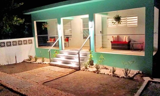 Esperanza House | Seventh Wave