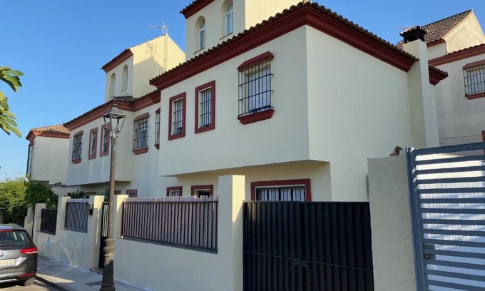 Salteras House | Sevilla Saltera casa RURAL cerca centro de Sevilla Familiar - Trabajo - Wifi