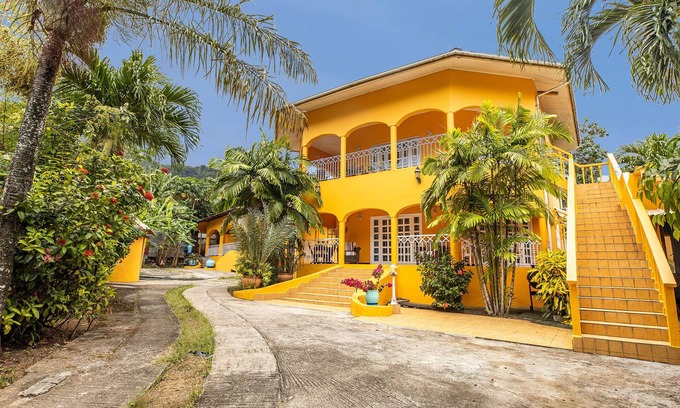 Beau Vallon Apartment | Seychelles: Apartment/flat - Seychelles