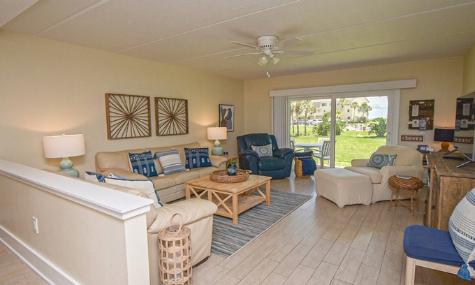 Crescent Beach Condo | SH 134 Newly Remodeled 2015 2 Bedroom Flat