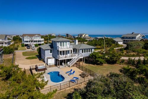 Southern Shores House | SH125 Here & Now