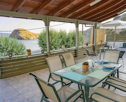 Crisostomos House | Shades of Blue