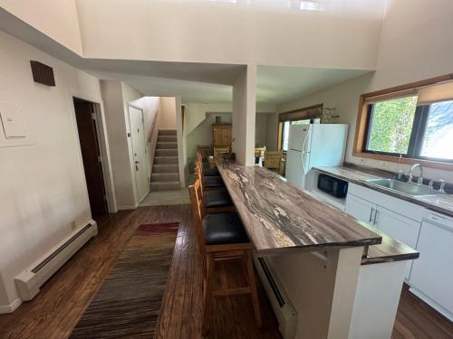 West End Cabin | Shadow Mountain Lodge