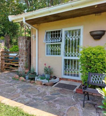 Assagay Apartment | Shady Glade