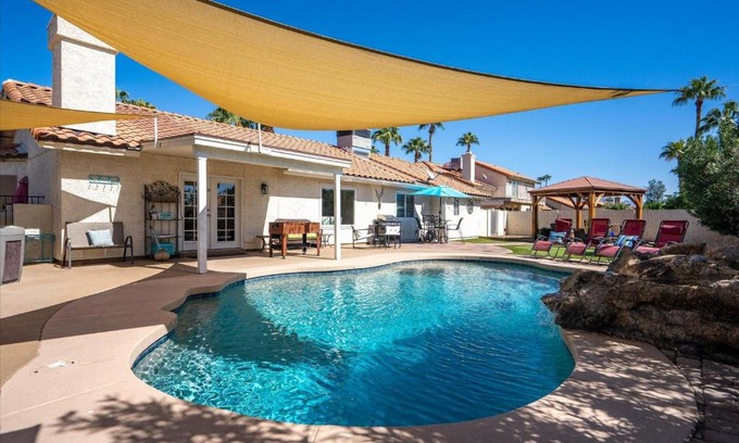 Sunset Ridge House | Shady Waves
