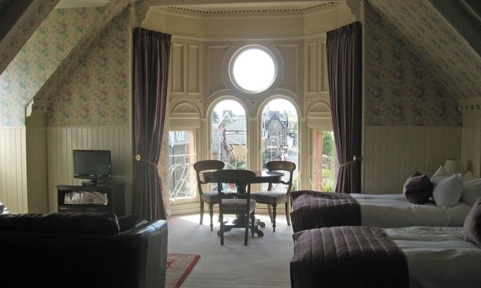 Glenisla House | Shaftesbury Lodge Guest House