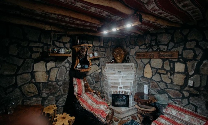 Kaputan Ski Chalet | Shale Hause
