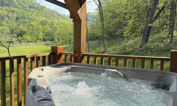 Gays Mills Cabin | Shalom cabin with private hot tub, Shalom Cabin