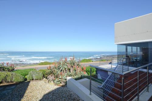 Yzerfontein House | Shalva
