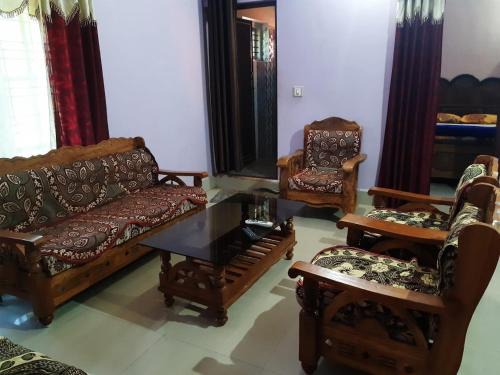 Kakabe House | Shambhavi homestay