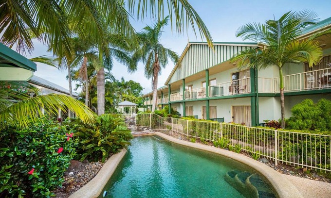 West Mackay Hotel | Shamrock Gardens Motel