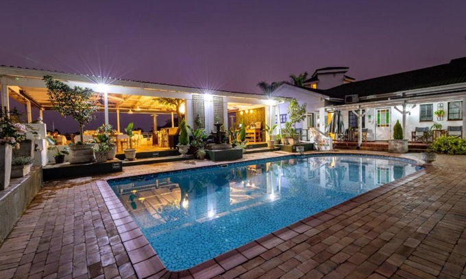 Nelspruit Cabin | Shandon Lodge Guest House & Spa