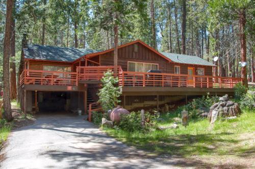 North Wawona House | Shangri la-de-da at The Redwoods