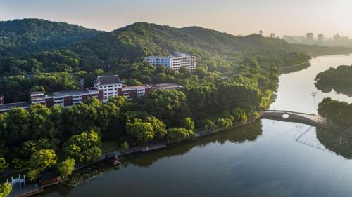 Xihu Hotel | Shangri-La Hangzhou