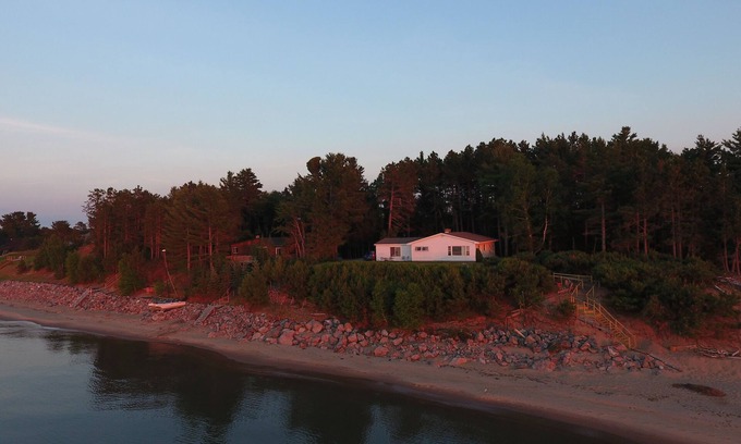 Upper Peninsula Michigan House | Shangri-La on Lake Superior - Incredible Lake Views, Pure White Sand Beach