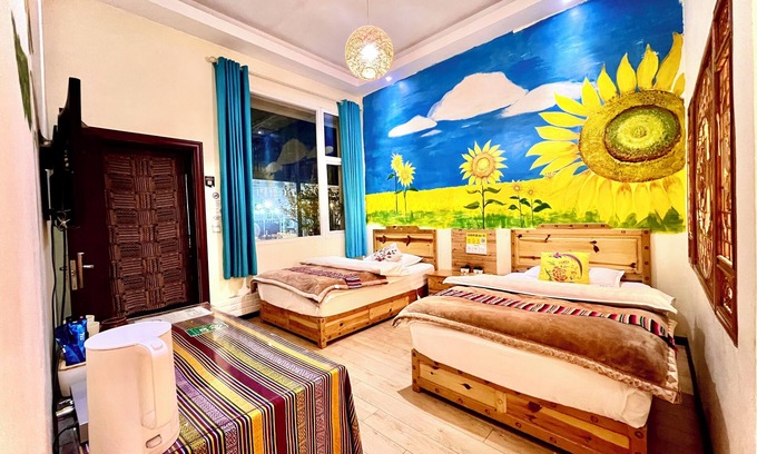 Shangri-La Bed & Breakfast | ShangriLa chudengshuo homestay