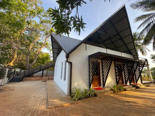 Anuradhapura House | Shanthi Villa Nuwarawewa