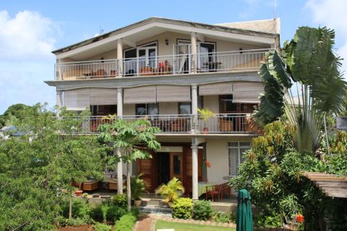 Poste de Flacq House | Shanti Nivas