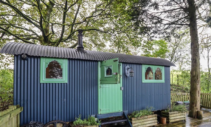 Newcastle-on-Clun Cottage | SHANTI, pet friendly, character holiday cottage in Beguildy