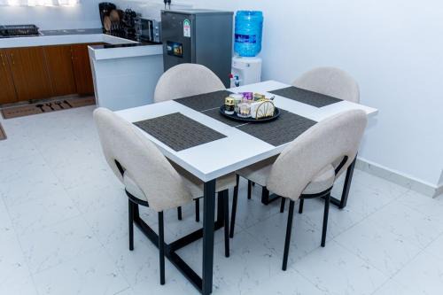 Eldoret Apartment | Shanvinhomes-2BR Apartment in Elgonview close to Key Hospitals, Boma Inn Hotel and Eldoret Sports Club
