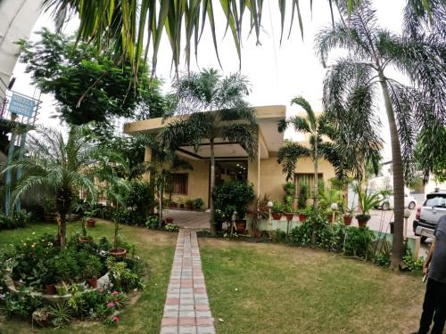 Ludhiana Hotel | Sheela Stays