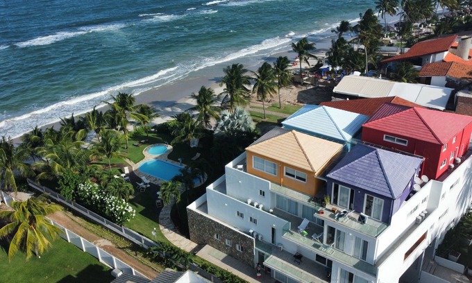 Tamandare Apartment | SHEEP EXPERIENCE! Comfort and feet in the sand on the most beautiful beach!