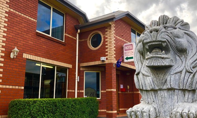 Sheffield Hotel | Sheffield Motor Inn