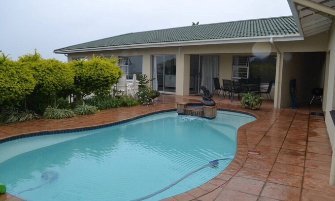 Umtentweni House | Shelbourne Sea