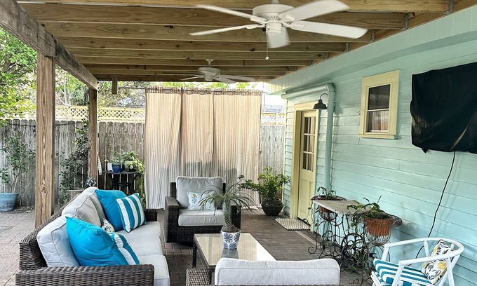 Esplanade Ridge Cottage | Shelby's Cottage Charming 1BR stand-alone cottage in the heart of Bayou St. John