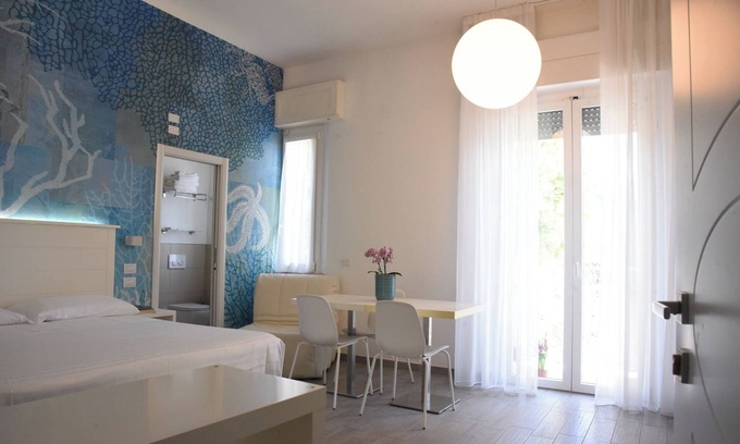 Igea Marina Apartment | Shell: Double room with kitchenette