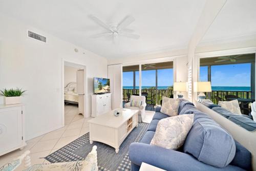 Sanibel House | Shell Island Beach Club #5B