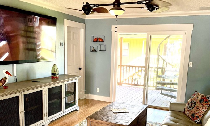 Crawfordville House | Shell Point Beach 2BR Beach House by Green Acres Land Holdings