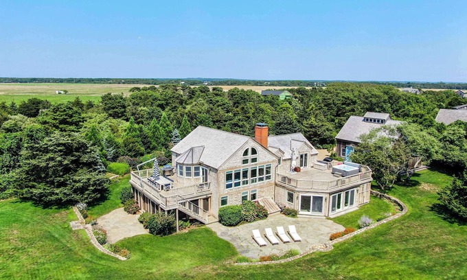 Katama House | Shells + Swells: 3BR South Beach Home in Katama