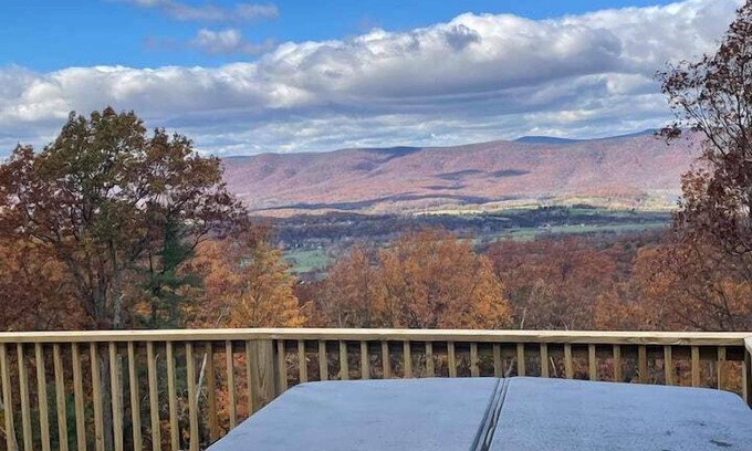Rileyville House | Shenandoah Mountain Cabin