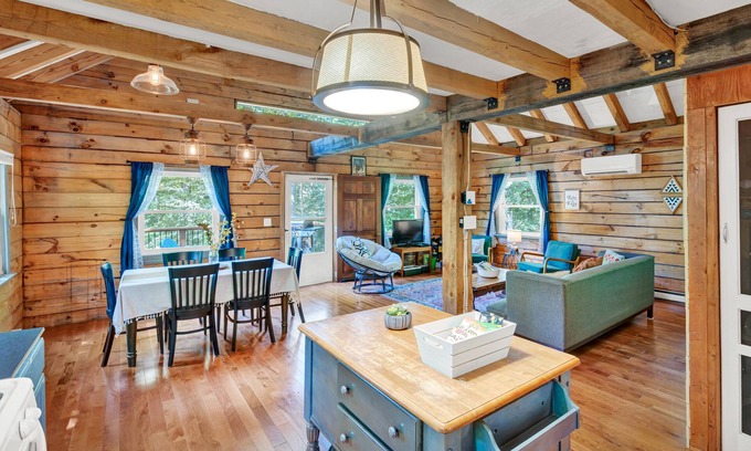 Hood Cabin | Shenandoah Sanctuary