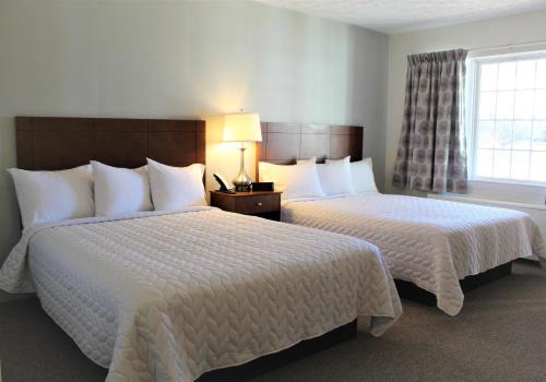 New Market Hotel | Shenvalee Golf Resort