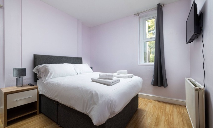 Shepherd's Bush Apartment | Shepherd's Bush