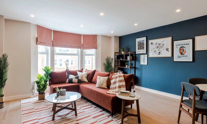 Askew Apartment | Shepherds Bush | 1 Bed Apartment