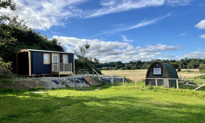 Omagh Cabin | Shepherds Hut Near Gortin Omagh