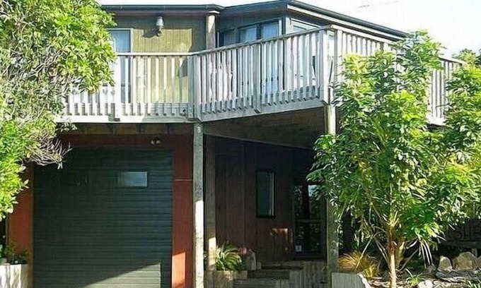 Kuratau Cottage | SHEPHERDS REST - KURATAU HOLIDAY HOME, family friendly in Omori