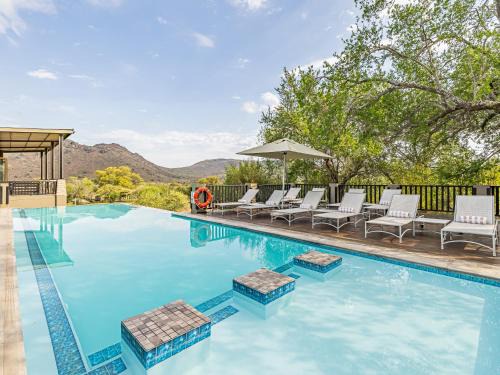 Pilanesberg National Park Cabin | Shepherds Tree Game Reserve