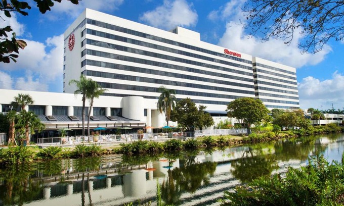 Seybold Hotel | Sheraton Miami Airport Hotel and Executive Meeting Center