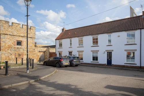 North Bitchburn House | Sheriffs Tower Cottage - East