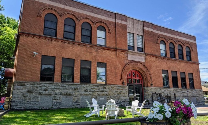 Ogdensburg Bed & Breakfast | Sherman Inn