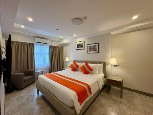 Malabanias Apartment | Sheryll Escapes - La Grande 11th floor, Phase 2, luxury 1BR balcony