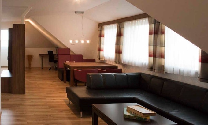 Sankt Ulrich im Muhlkreis Apartment | Shettland pony paddock - Langs Wirtshaus